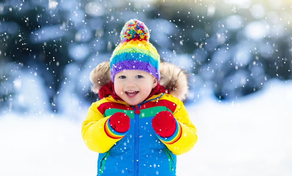 Outdoor winter activity makes a lot of sense | CareforKids.com.au